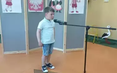 PRZEDSZKOLNY KONKURS RECYTATORSKI "PIĘKNA NASZA POLSKA CAŁA" 16
