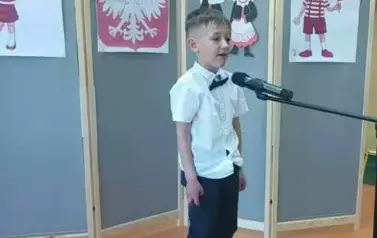 PRZEDSZKOLNY KONKURS RECYTATORSKI "PIĘKNA NASZA POLSKA CAŁA" 21