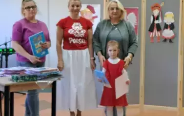 PRZEDSZKOLNY KONKURS RECYTATORSKI "PIĘKNA NASZA POLSKA CAŁA" 33