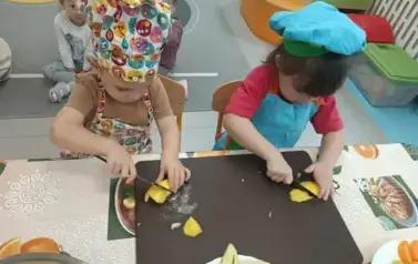 SAŁATKA OWOCOWA KRASNOLUDK&Oacute;W 2