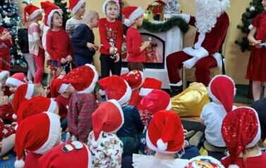 MIKOŁAJKI W PRZEDSZKOLU 13