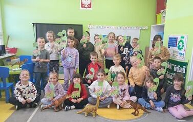 DZIEŃ DINOZAURA W PRZEDSZKOLU - PODR&Oacute;Ż DO PREHISTORYCZNEGO ŚWIATA 1