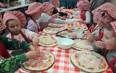 WARSZTATY ROBIENIA PIZZY - MISIE 3