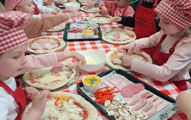 WARSZTATY ROBIENIA PIZZY - MISIE 6