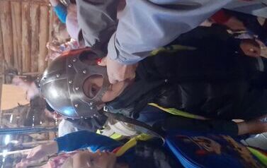 WYCIECZKA DO SŁAWOGRODU W CZAPLINKU GRUPY "SMERFY" I "MISIE" 82