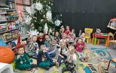 ZAJĘCIA BIBLIOTECZNE MISI&Oacute;W I BIEDRONEK 1