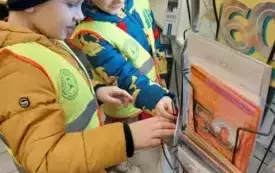 Galeria aktualności WIZYTA &quot;BIEDRONEK&quot; W KSIĘGARNI 2