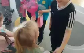 Galeria aktualności DZIEŃ KOBIET W GRUPIE &quot;bIEDRONKI&quot;! 5