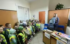 Galeria aktualności WIZYTA PRZEDSZKOLAK&Oacute;W W PPSSE W DRAWSKU POMORSKIM 6