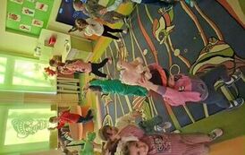 DZIEŃ DINOZAURA W PRZEDSZKOLU - PODR&Oacute;Ż DO PREHISTORYCZNEGO ŚWIATA 6