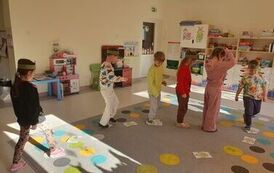 DZIEŃ DINOZAURA W PRZEDSZKOLU - PODR&Oacute;Ż DO PREHISTORYCZNEGO ŚWIATA 10