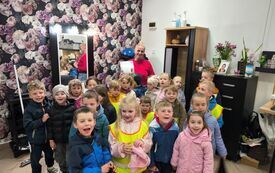Galeria aktualności "ŻABKI" W ZAKŁADZIE FRYZJERSKIM! 9