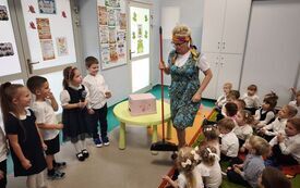 Galeria aktualności DZIEŃ EDUKACJI NARODOWEJ W PRZEDSZKOLU! 5