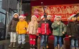 Galeria aktualności WYSTĘPY PRZEDSZKOLAK&Oacute;W NA MIKOŁAJKOWEJ SCENIE! 117 8
