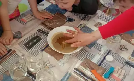 Zdjęcie do W PRZEDSZKOLNYM LABOLATORIUM!