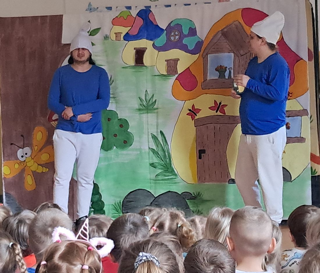 Zdjęcie do SPEKTAKL TEATRALNY "SMERFY: ZACZAROWANY MEDALION"