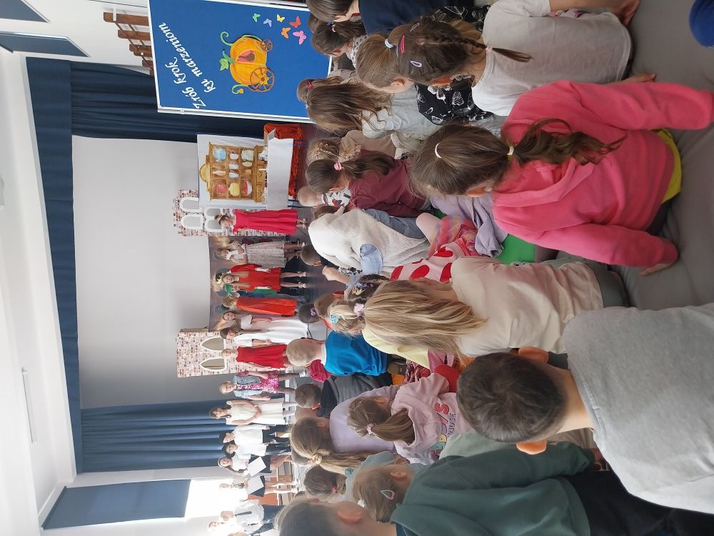 Zdjęcie do WIZYTA ZER&Oacute;WKOWICZ&Oacute;W W SZKOLE PODSTAWOWEJ NR 2!