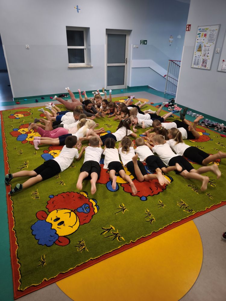 Zdjęcie do JOGA W PRZEDSZKOLU!